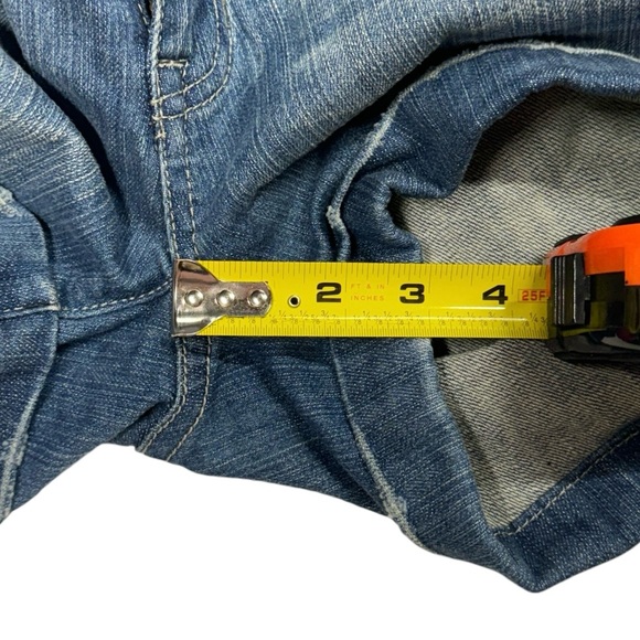 Blac label pink size 27 blue colored jean shorts in great condition! - Picture 6 of 10